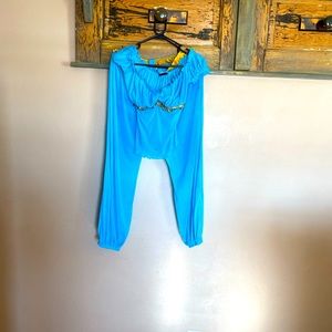 Adult size small jasmine costume. Disney brand.